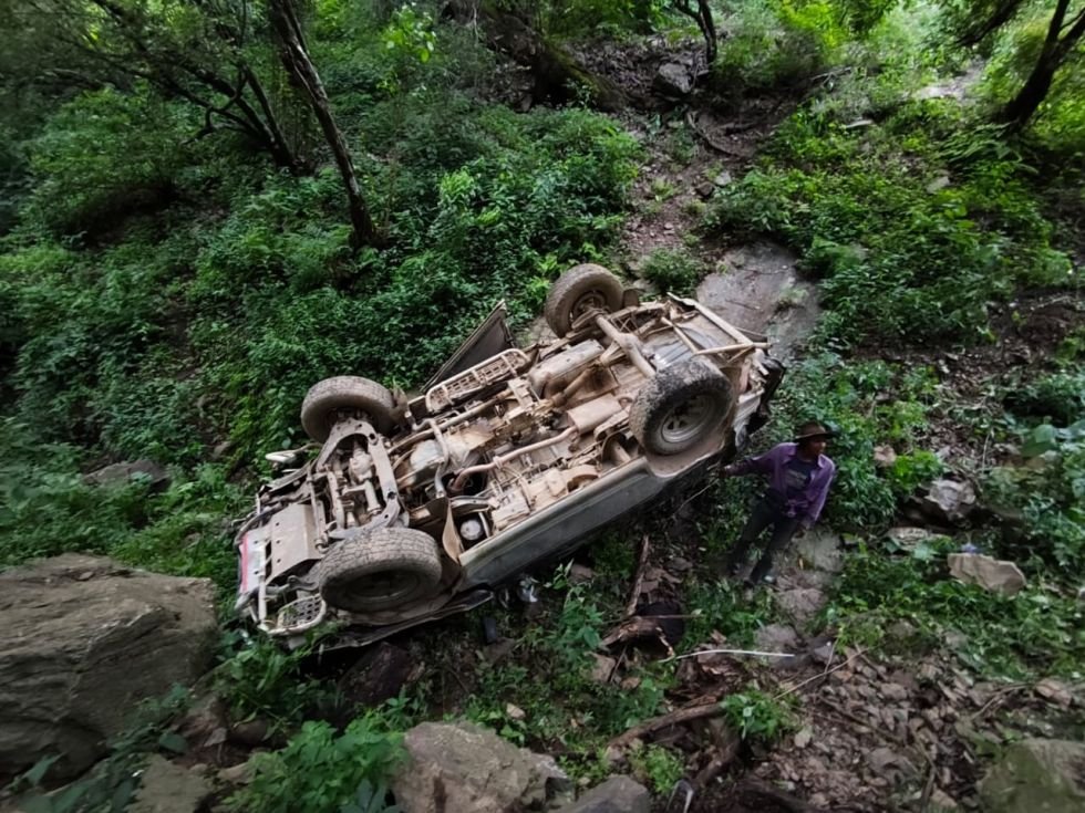 Embarrancamiento de minibús en Chuquisaca