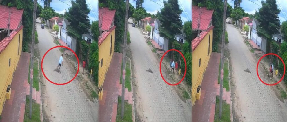 Aprehenden a 2 adolescentes por violento atraco en Santa Cruz