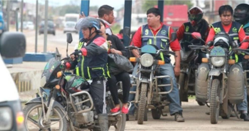 Taxis y mototaxis que serán beneficiados por el seguro solidario