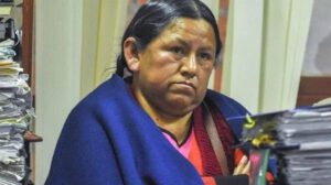 Nemesia Achacollo no se presenta a declarar en la Fiscalía en calidad de sindicada