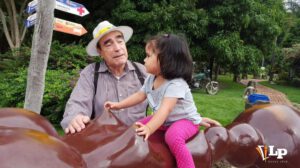 Enrique Miralles Bová