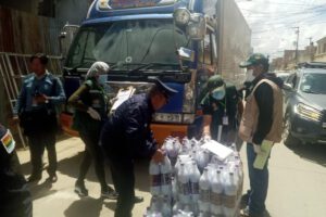 Decomiso de bebidas alcohólicas en Oruro