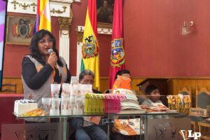 La directora de la DIO Karina Gutiérrez en la presentación del plan preventivo