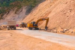 Un trabajo de mantenimiento en la carretera