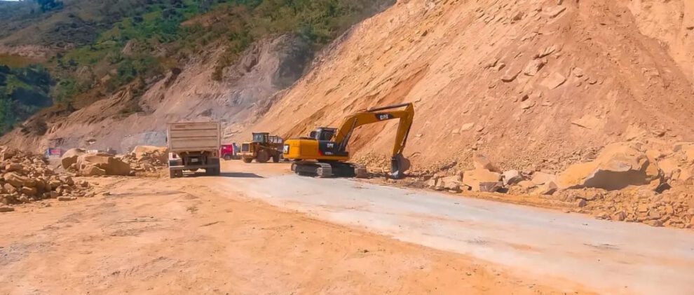 Un trabajo de mantenimiento en la carretera