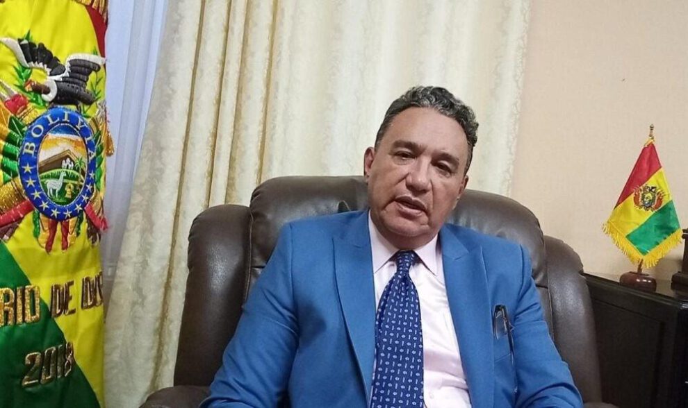 Ministro de Defensa, Marcelo Salinas, en entrevista