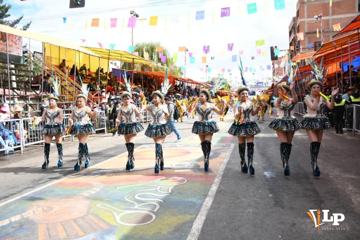 Las figuras de la Morenada