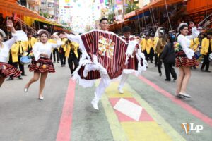 La alegría contagiosa de los Ahuatiris