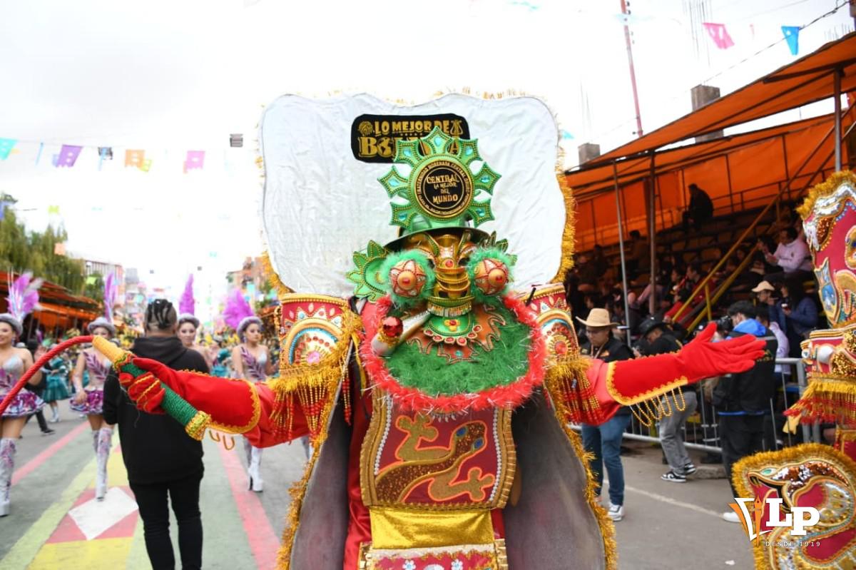 Paso de la Morenada Central