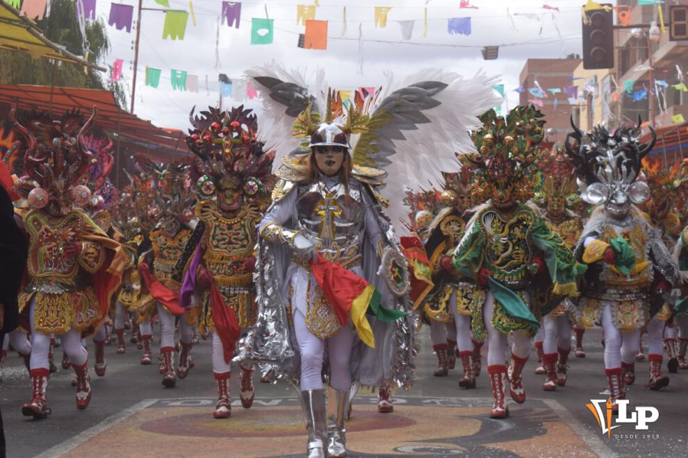 danzarines de la diablada la fraternidad