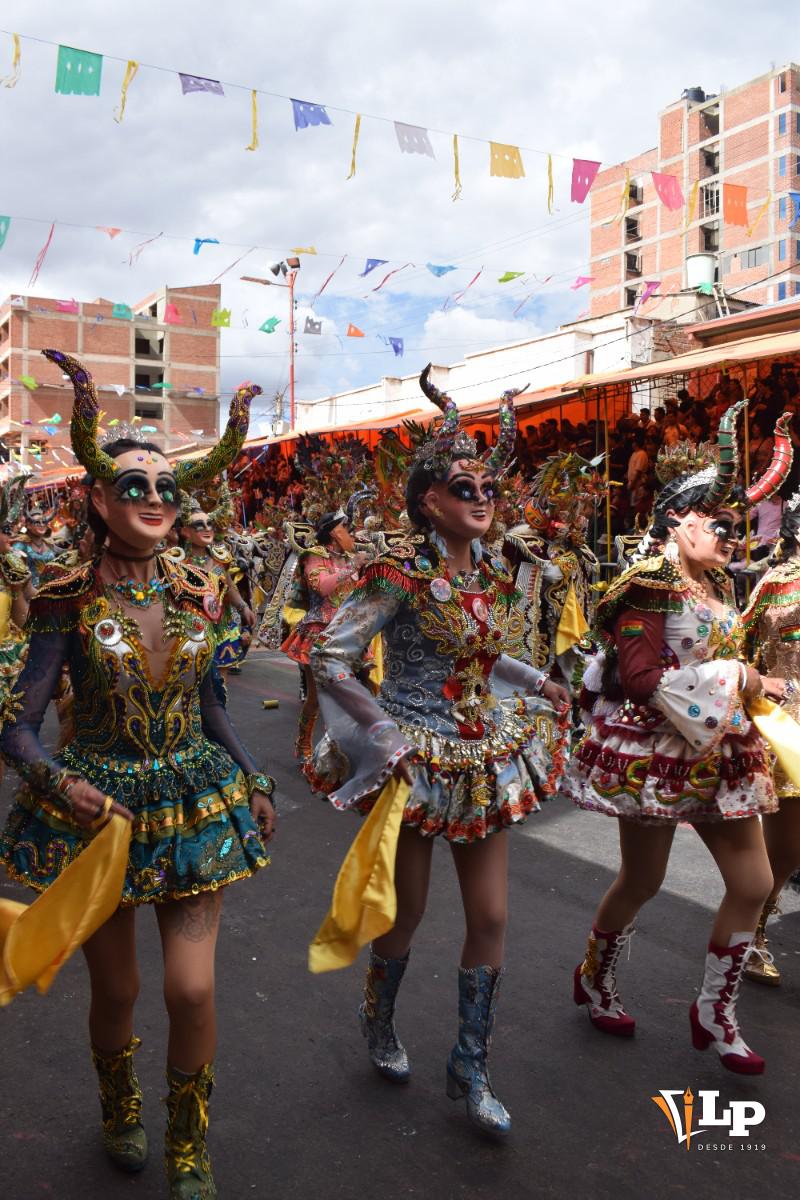 danzarines de la diablada la fraternidad