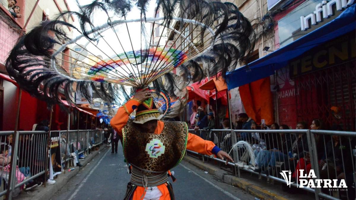 un personaje que baila