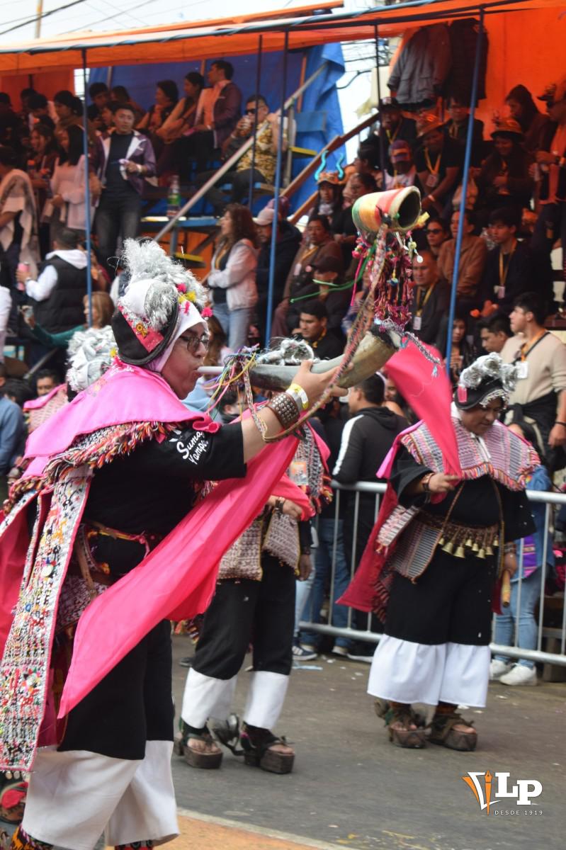 La música era estrictamente autóctona