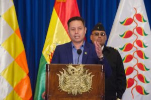 El vicepresidente Edmand Lara Montaño