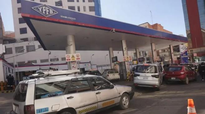 regulan el abastecimiento de diésel