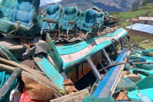 bus accidentado en Mocomoco