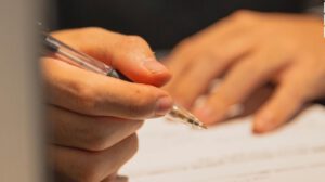 Firma de Acuerdo de Negociación con YLB