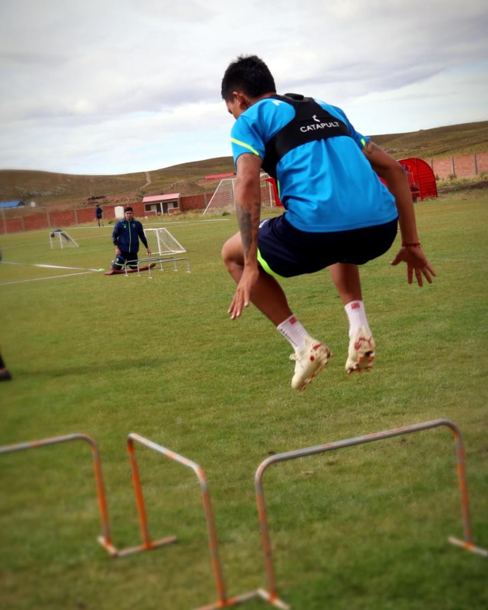 El carmesí va en busca del desquite