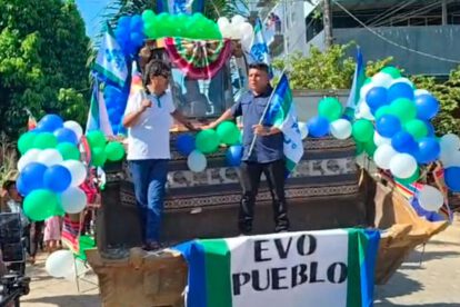Evo Morales junto a Leonardo Loza