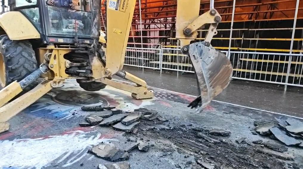 Maquinaria pesada operando