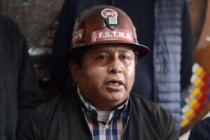 Exejecutivo de la COB, Juan Carlos Huarachi, fue trasladado a Chonchocoro