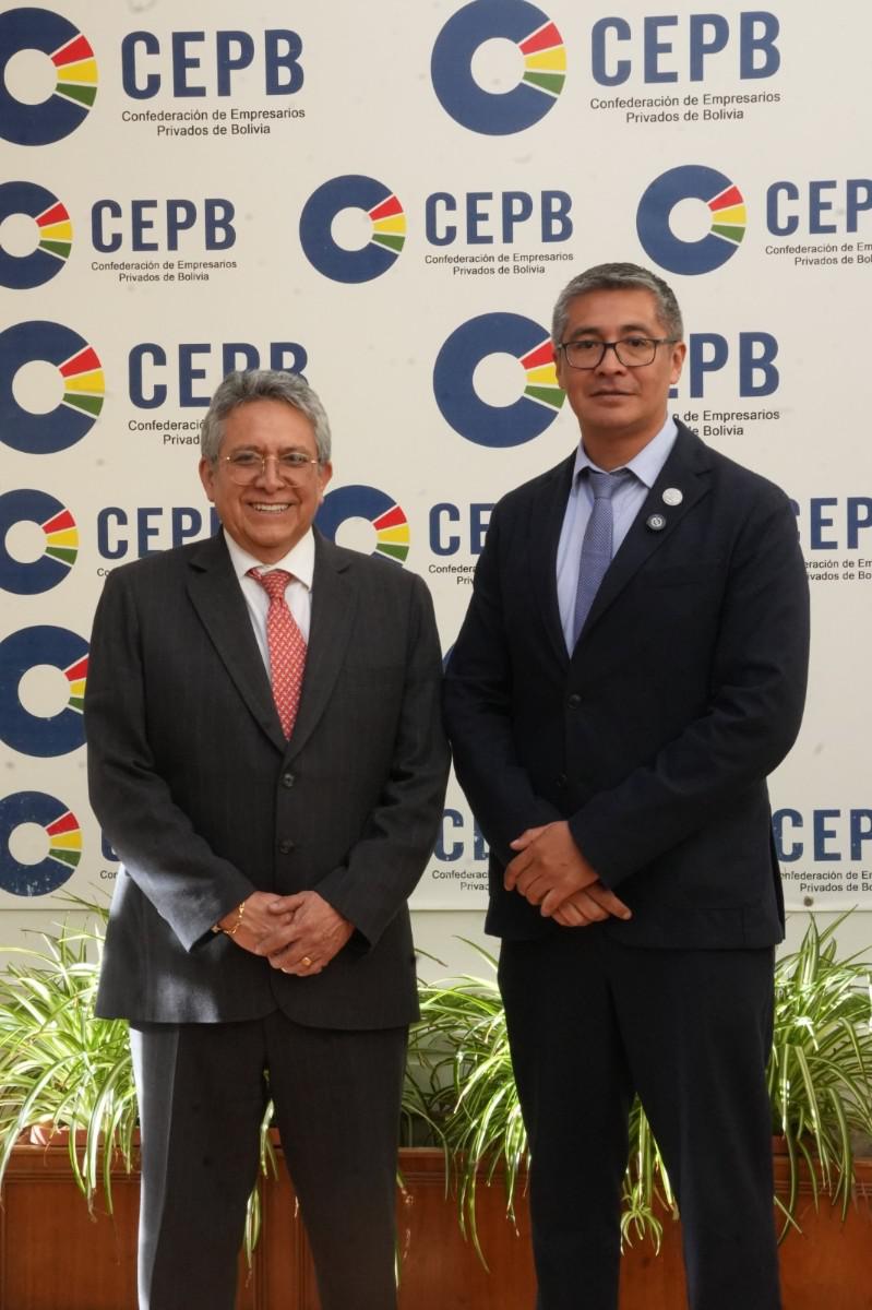 El Ministro Espinoza enfatizó que restablecer un funcionamiento transparente en el acceso a divisas es una prioridad