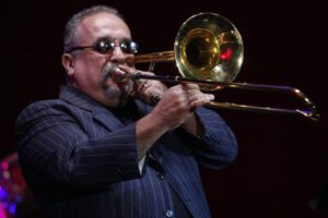 El trombonista Willie Colón en una presentación