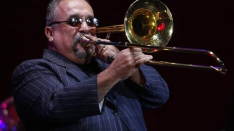 El trombonista Willie Colón en una presentación