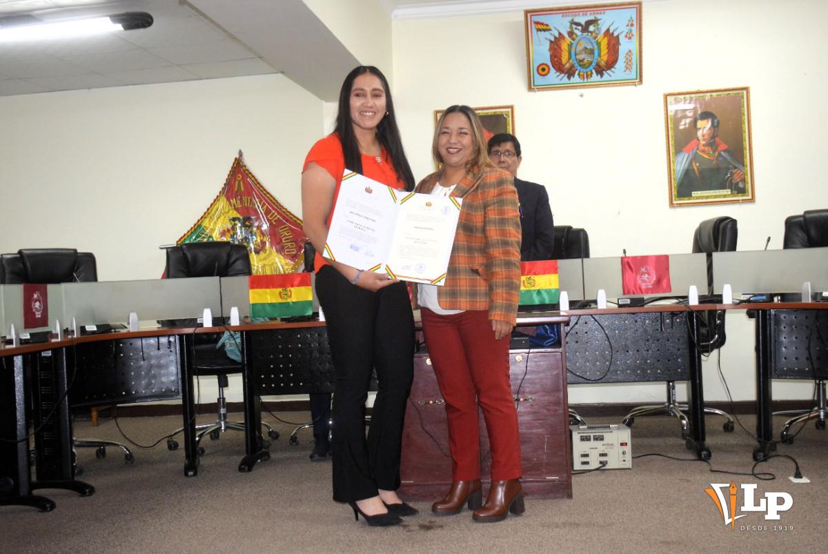 Anahí Ledezma, exjugadora de voleibol de Oruro