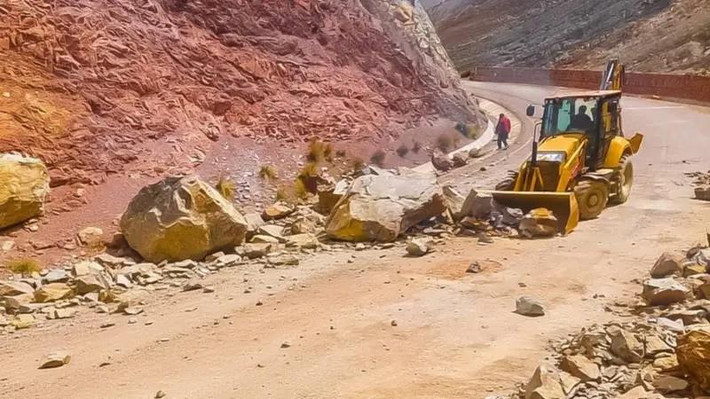 En varias regiones se reportan trabajos en plataforma o contingencias por lluvias