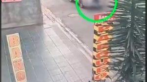 Accidente de tráfico en el centro de la ciudad de Cochabamba que dejó a una anciana gravemente herida