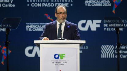 El presidente ejecutivo del Banco de Desarrollo de América Latina y el Caribe (CAF), Sergio Díaz llegará a Bolivia este miércoles