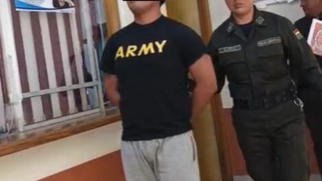 Violación peruano Oruro