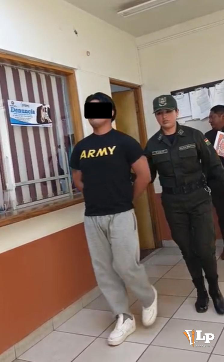 Violación peruano Oruro