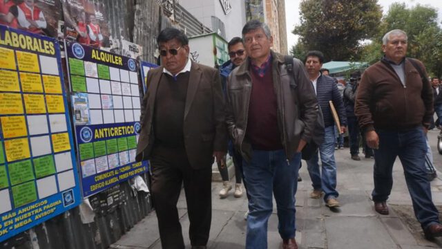 Choferes abandonaron