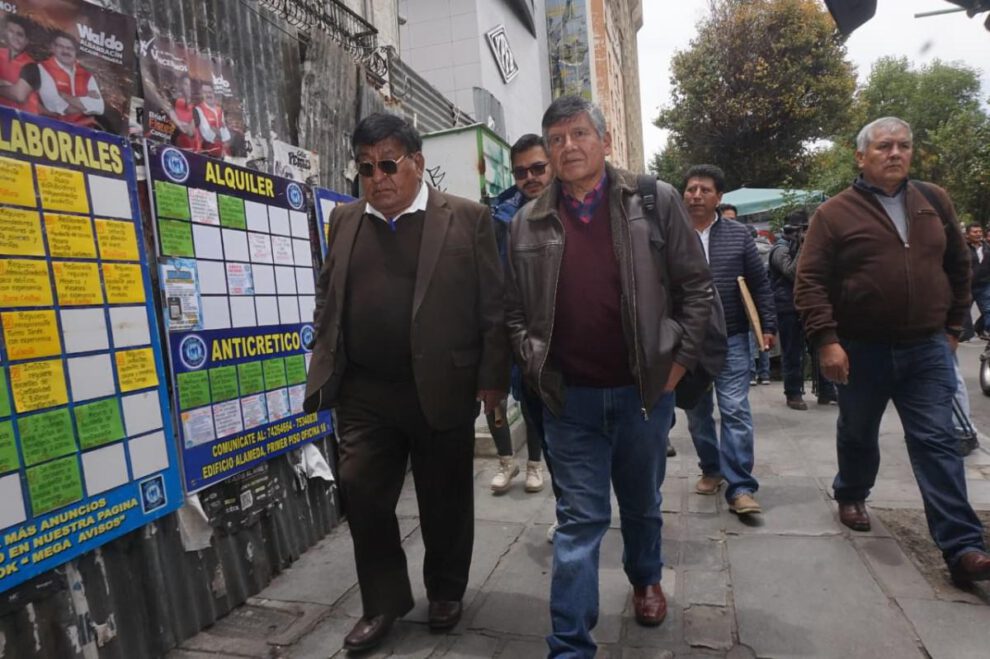 Choferes abandonaron