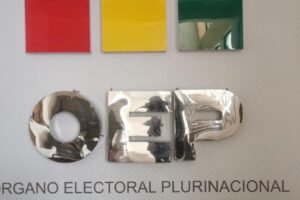 Capacitación notario y jurados para las Subnacionales en Oruro