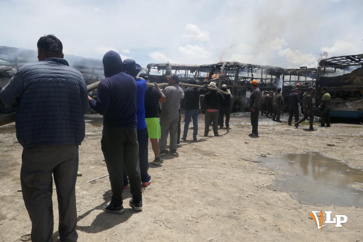 Incendios buses Oruro