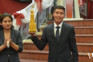 Deportistas orureños, Gobernación de Oruro, David Ninavia, Faros de Oro y Plata