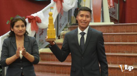 Deportistas orureños, Gobernación de Oruro, David Ninavia, Faros de Oro y Plata