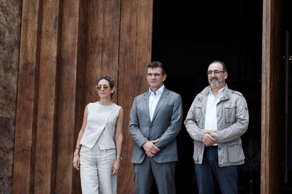 El Presidente Rodrigo Paz anunció este viernes la modificación del Impuesto a los Consumos Específicos (ICE)