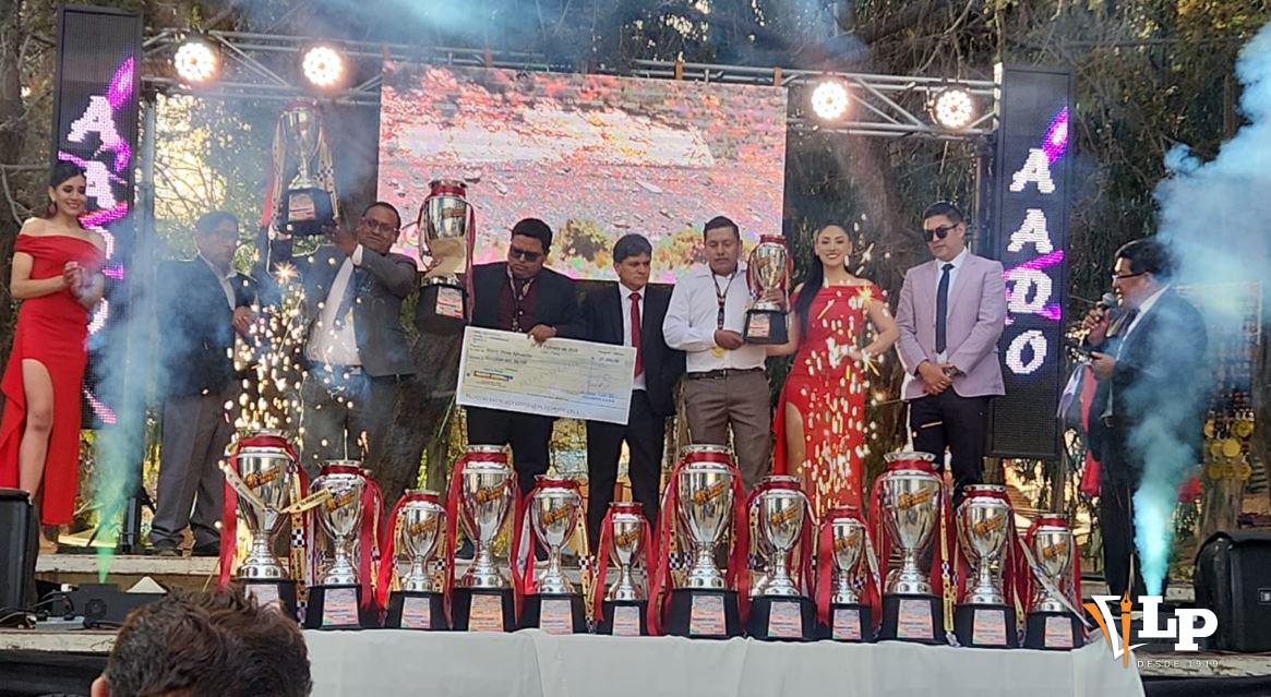 buen cierre de temporada del automovilismo orureño