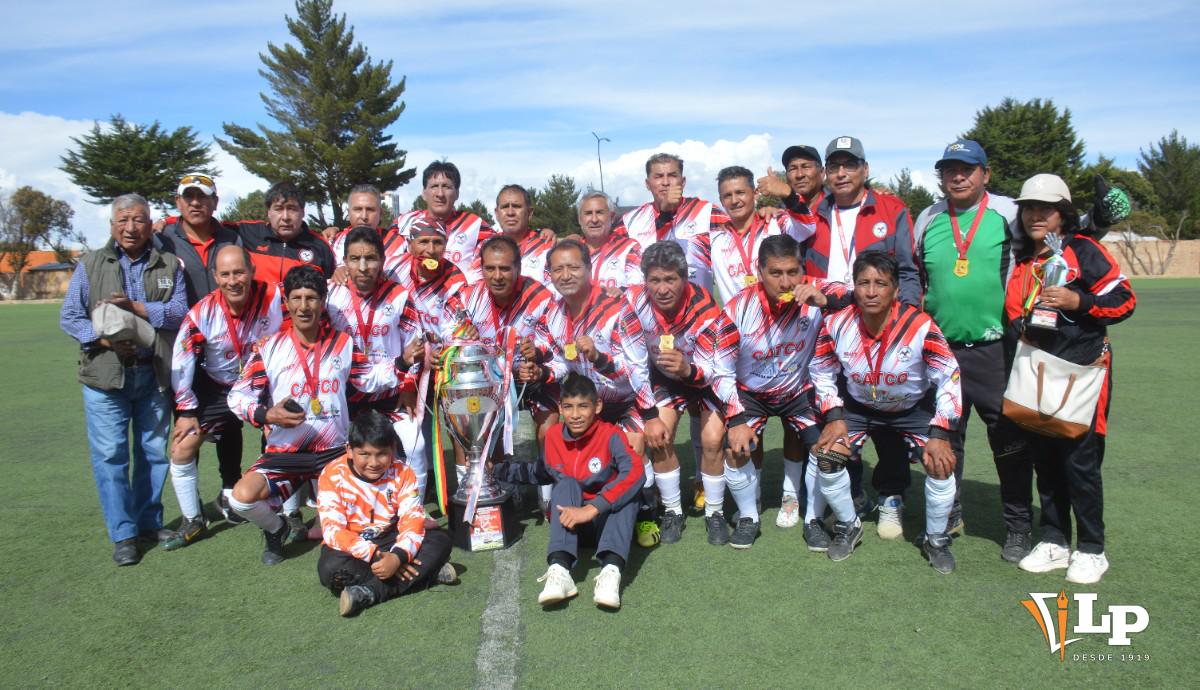 Agremiación de Exfutbolistas, Campeonato Oficial, Súper Máster y Mutual, Finales vibrantes