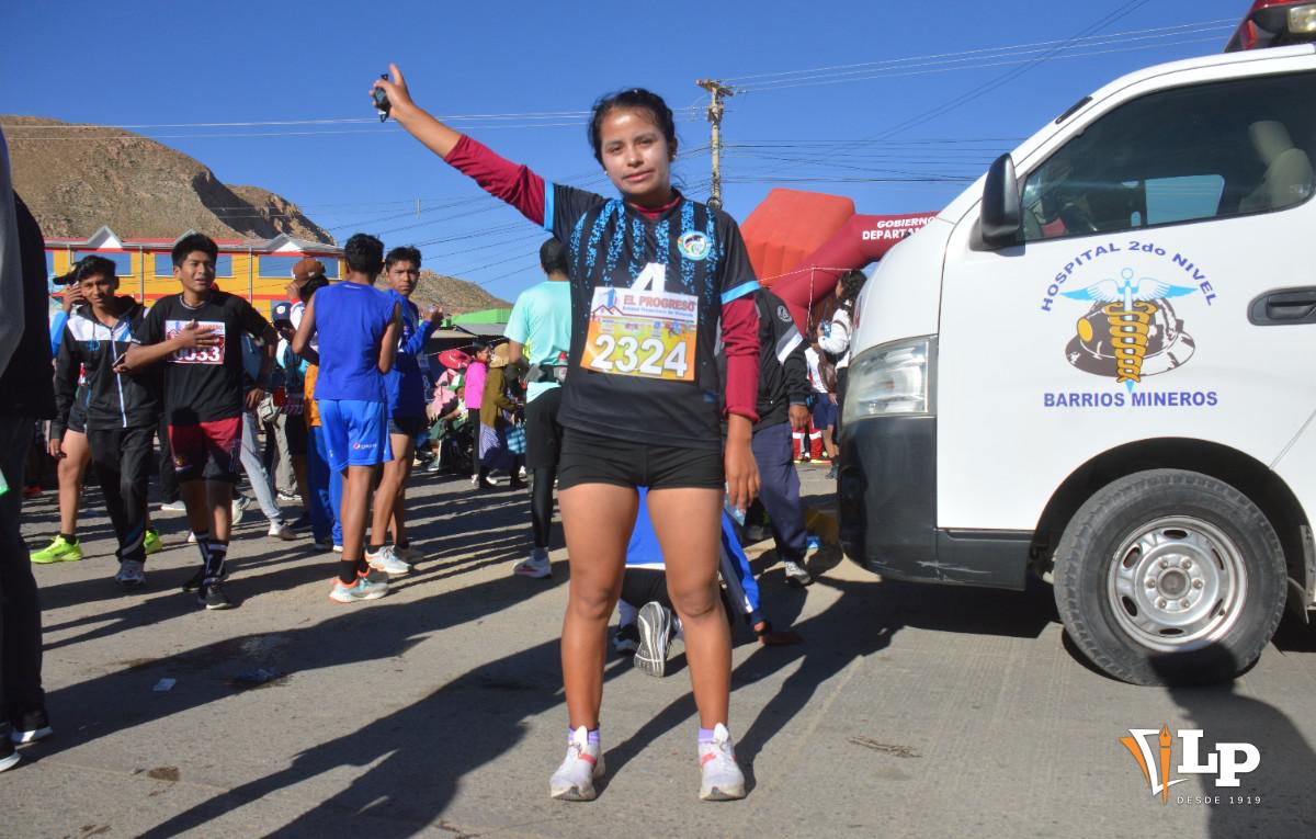 Atletismo Oruro, Carrera Pedestre 10 de Febrero, Lizeth Veizaga, Rainer Choque, Daniel Villcarani