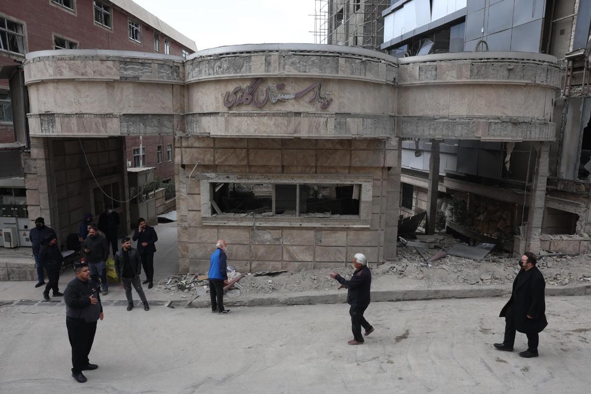 hospital Ghandi de Irán destruido