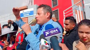 Este lunes, el vicepresidente Edmand Lara anunció que desde las calles encabezará las “luchas del pueblo”