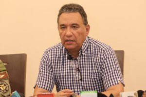 El ministro de Defensa, Marcelo Salinas, pidió acabar con los rumores