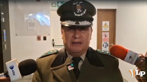 El Comandante de Carabineros, Fernando Huarachi