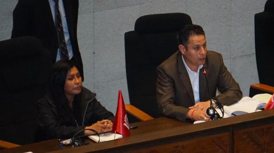 El presidente de la Asamblea Legislativa Plurinacional , Edmand Lara, atribuye la decisión al Decreto Supremo 5552