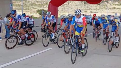 Torneo nacional de ciclismo, Sucre organizador de la competencia, buena cantidad de ciclistas en el torneo